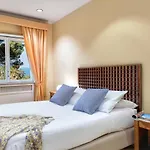 Woody Home Sea View